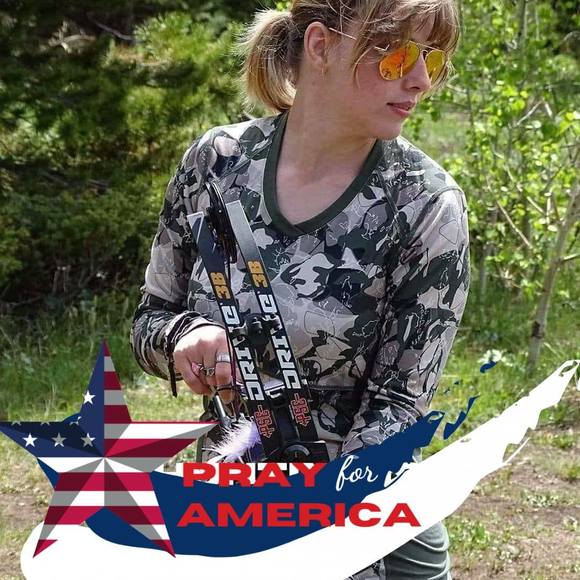 Profile Picture of Rickanne Pummell (@countrypbrgirl) on Poshmark