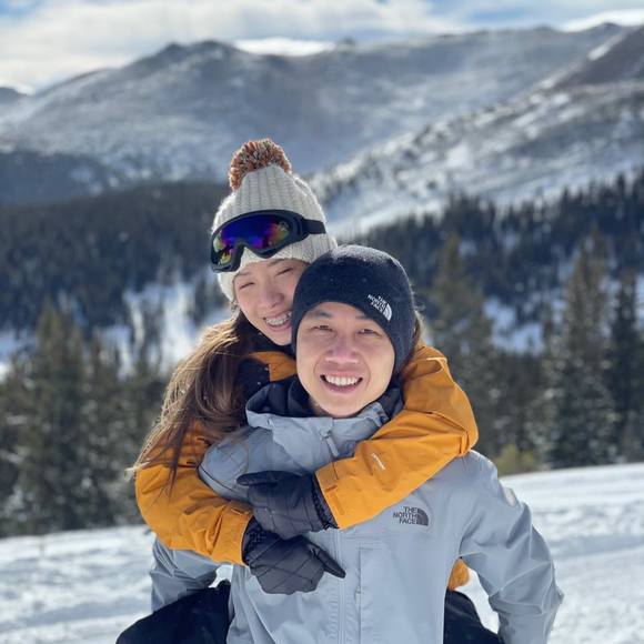 Profile Picture of Quoc Tran (@quoctran89) on Poshmark