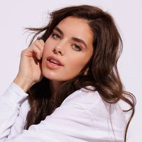 Profile Picture of JASMINE ALLEVA☽ (@jasminealleva) on Pinterest