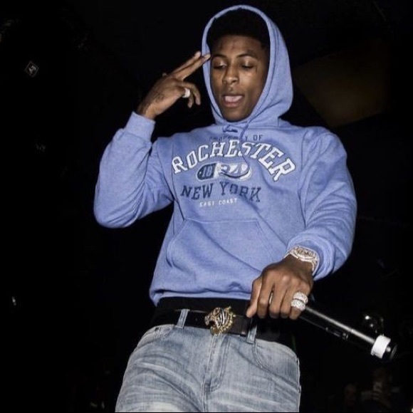 Profile Picture of Family Dollers (@familydollers) on Poshmark