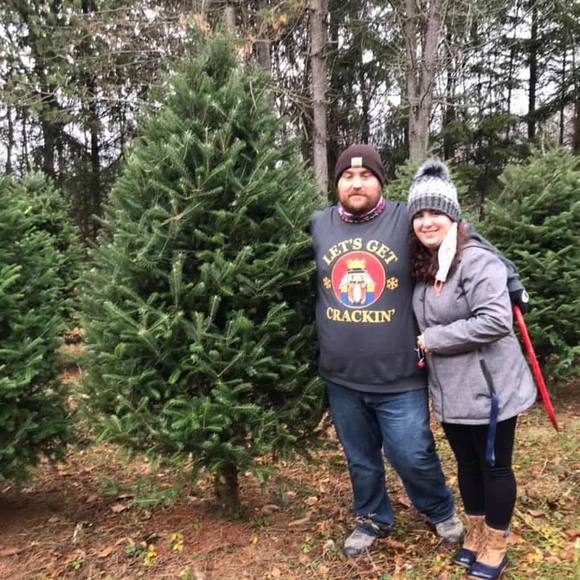 Profile Picture of Miranda Ponto (@mirandaponto) on Poshmark