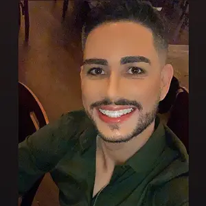 Profile Picture of Jean Cupaiuolo (@jeancupaiuolo) on Tiktok