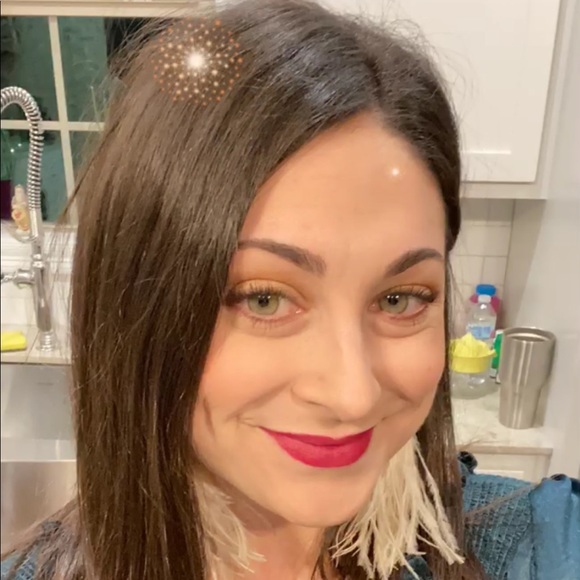 Profile Picture of Meagan Steele (@mmsteele10) on Poshmark