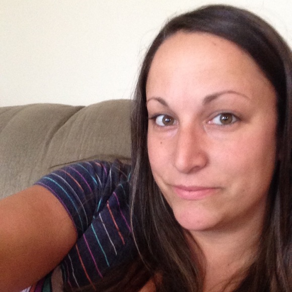 Profile Picture of Monica Finklestein (@monfinkle) on Poshmark
