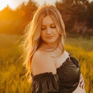 Profile Picture of Caiden Goodmiller | MHK Hairstylist (@caidengoodmiller) on Instagram