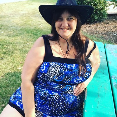 Profile Picture of Sherry Busser (@sherrydobson3) on Twitter