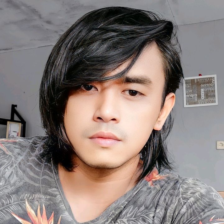 Profile Picture of aguschandrew (@aguschandrew) on Tiktok