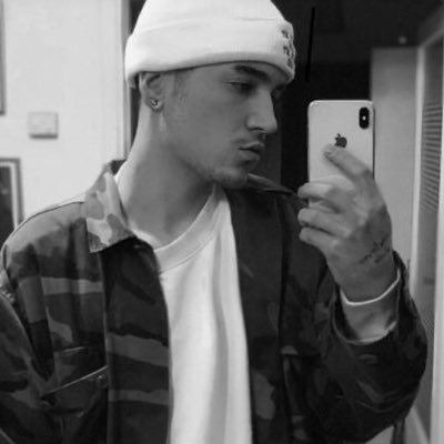 Profile Picture of Liam James Bieber (@AmLiamJames11) on Twitter