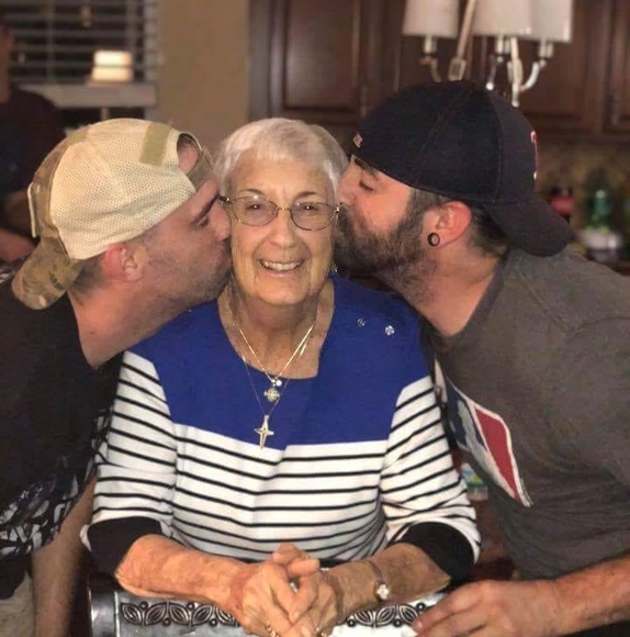 Profile Picture of Dave Leach (@davesdesigntech) on Poshmark