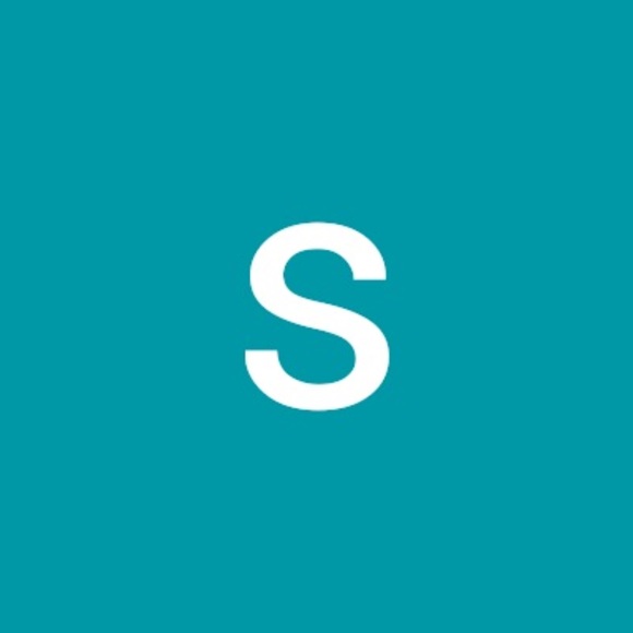 Profile Picture of Samantha Ginderske (@s_ginderske) on Poshmark