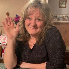 Profile Picture of janeangrosjean (@tqrose90) on Tiktok