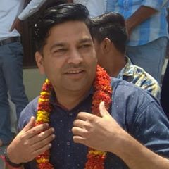 Profile Picture of Prateek Tiwari (@prateek.tiwari.3994) on Facebook