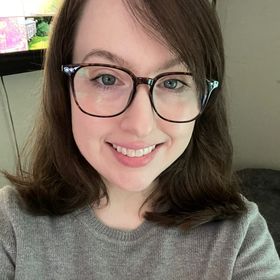 Profile Picture of Kimberly Williamson (@hidinginthewoods) on Pinterest