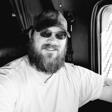 Profile Picture of James Ragan (@JamesRagan83) on Twitter