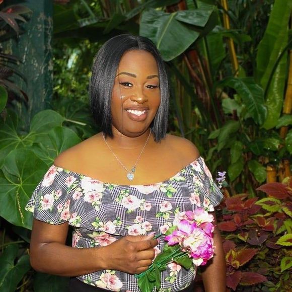 Profile Picture of Sherrell Richmond (@sherrellr) on Poshmark