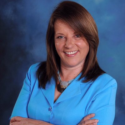 Profile Picture of Kim Engle Realtor (@KimEngleJHG) on Twitter