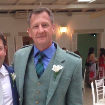 Profile Picture of Robbie Head (@robbiehead7) on Twitter