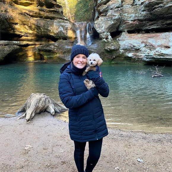 Profile Picture of Amber Bailey (@amberbailey604) on Poshmark