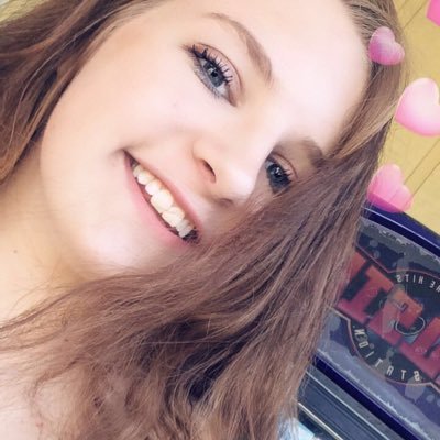 Profile Picture of Emily Karas (@emilykaras2) on Twitter