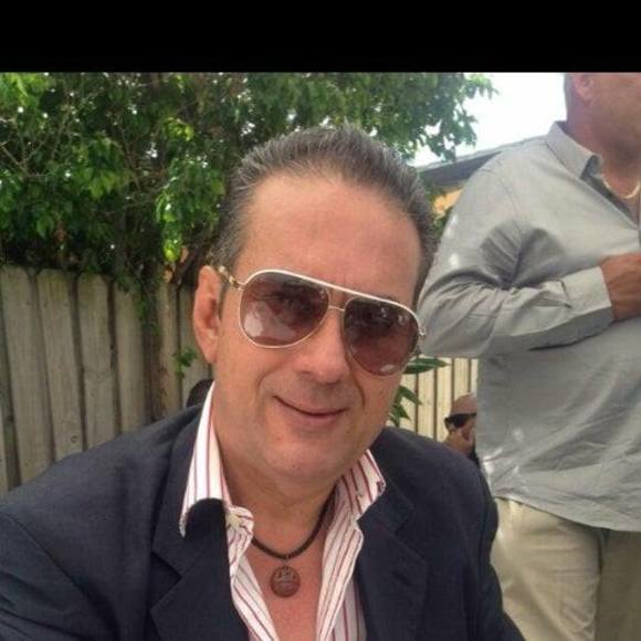 Profile Picture of Carlos Luzardo (@carlosluzardo) on Poshmark