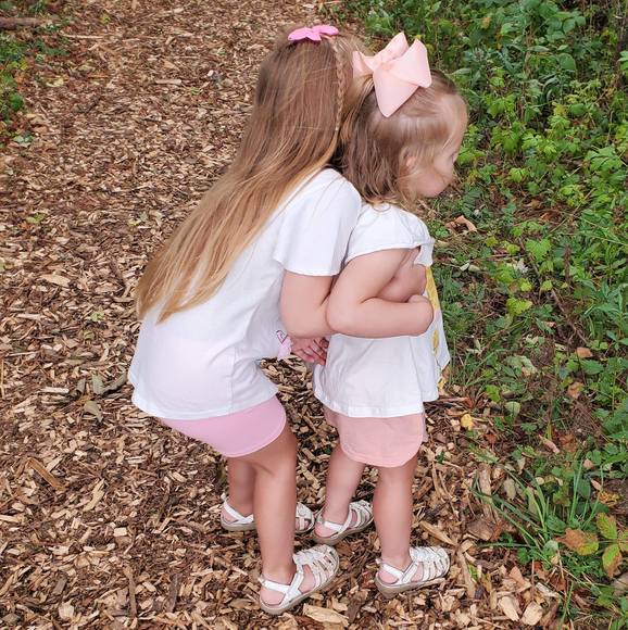 Profile Picture of Colleen Tilden (@coll1493) on Poshmark