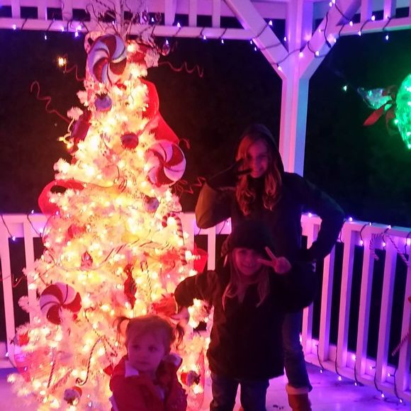 Profile Picture of Shauna Bryant (@shaunajean52706) on Poshmark