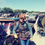 Profile Picture of Kim Knowler (@2wheelinkim) on Instagram