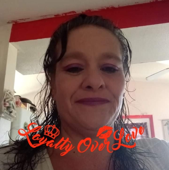 Profile Picture of Ruby Mansuy (@rubymansuy33) on Poshmark