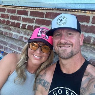 Profile Picture of 𝓚𝓮𝓵𝓵𝓲 𝓦𝓪𝓻𝓭 (@kelli_ward10) on Instagram