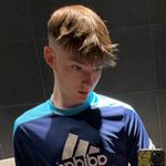 Profile Picture of James (@jamesholt.ig) on Instagram