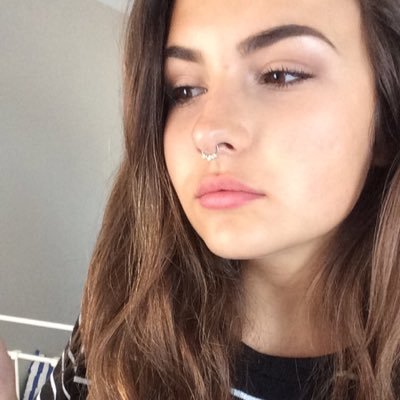 Profile Picture of Kira Maynard (@kira_lee_marie) on Twitter