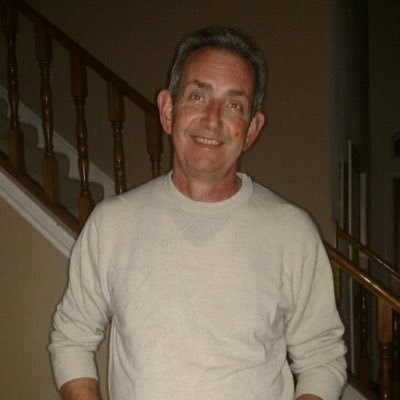 Profile Picture of Russ Putnam (@B0mb_DotCom) on Twitter