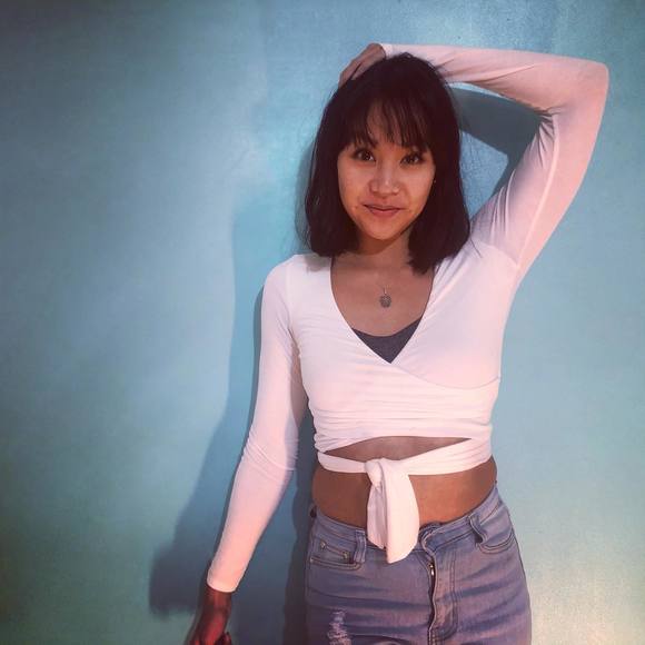 Profile Picture of Christina Dizon (@christina_dizon) on Poshmark