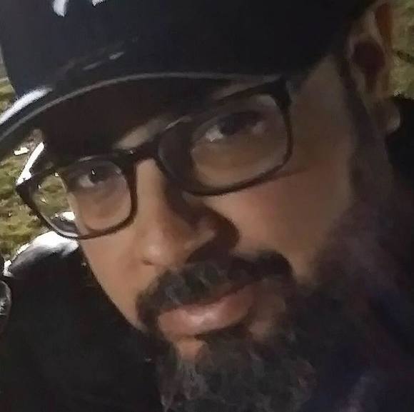 Profile Picture of Mark Perez (@nickydragon1) on Poshmark