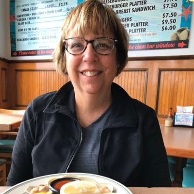 Profile Picture of Lori Marcus Post (@LoriMarcusPost1) on Twitter