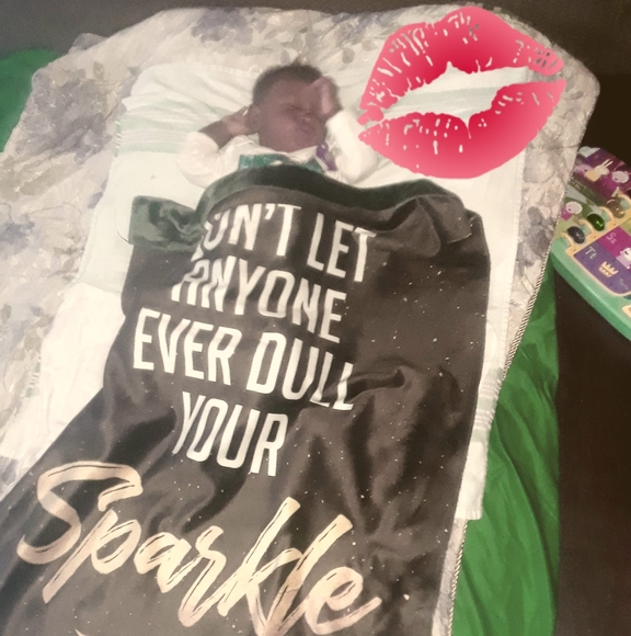 Profile Picture of Sherry Beals (@sherrybeals) on Poshmark