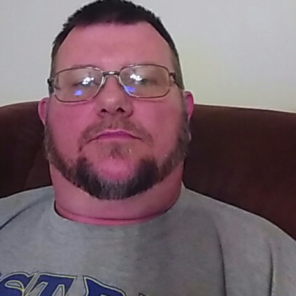 Profile Picture of Jerry Sampson (@kharity) on Poshmark