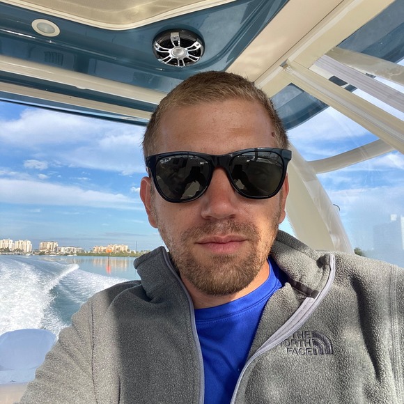 Profile Picture of Jonathan Harris (@jonathanharr508) on Poshmark