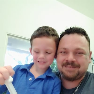 Profile Picture of Josh Perrault (@JoshPerrault2) on Twitter