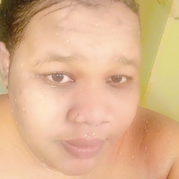Profile Picture of Mylee Alcius (@alcius1964) on Poshmark