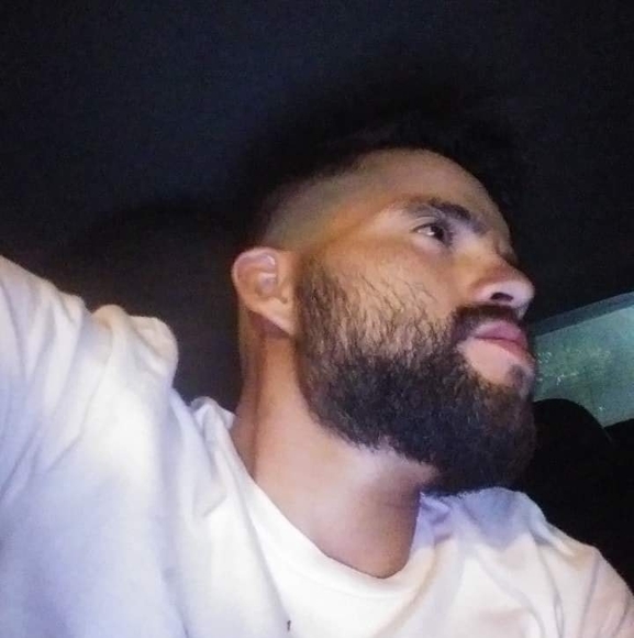 Profile Picture of Apolonio Hernandez (@apolonio4575) on Poshmark