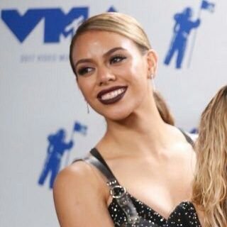 Profile Picture of Dê5HCabello (@ChrisDarren4) on Twitter