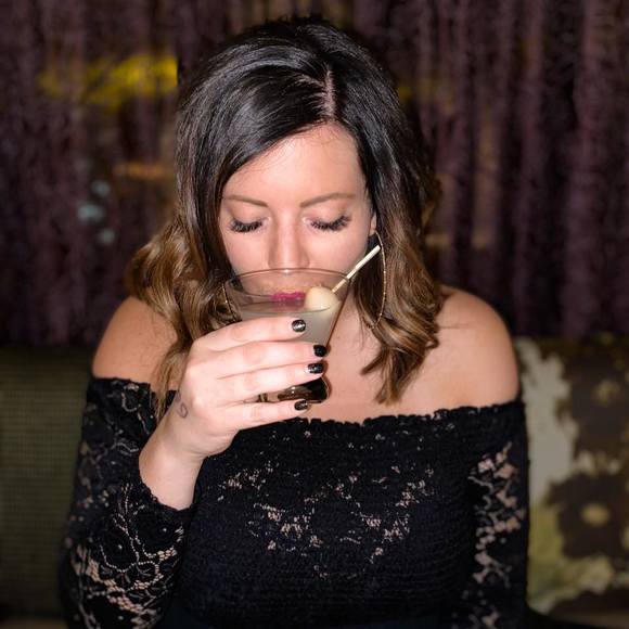 Melissa Kleefisch - Poshmark Profile Picture of Melissa Kleefisch (@mkleefisch) on Poshmark