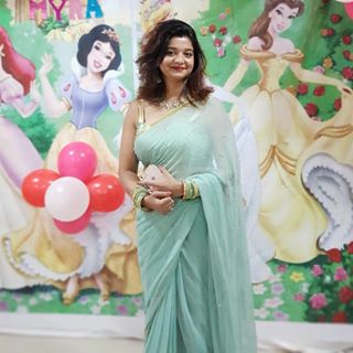 Profile Picture of Shalini Jha (@shalini.jha3) on Facebook
