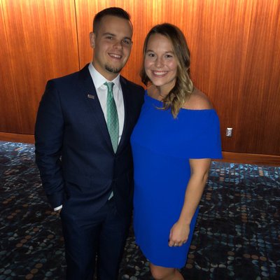 Profile Picture of Liz Sharp (@LIZBATRON) on Twitter