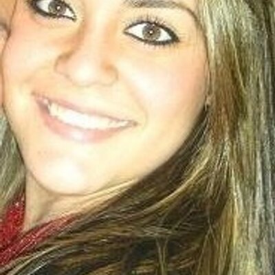 Profile Picture of Lucia Valdivia (@iL0v3LuCy) on Twitter