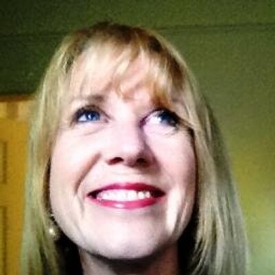 Profile Picture of Eileen Summers (@@ESUMMM) on Twitter