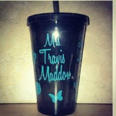 Profile Picture of Juli  Rodriguez (@julirodriguez04) on Twitter