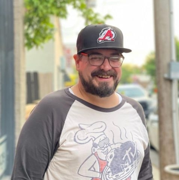 Profile Picture of David Burnette (@davidburnett248) on Poshmark