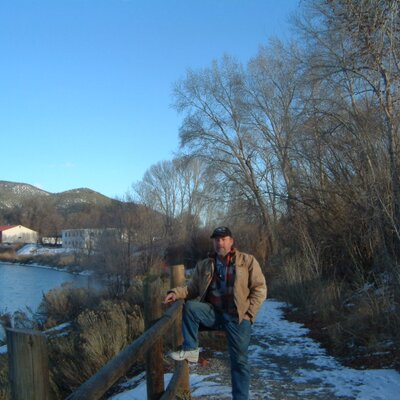 Profile Picture of Kenneth Holbrook (@kennethholbrook) on Twitter